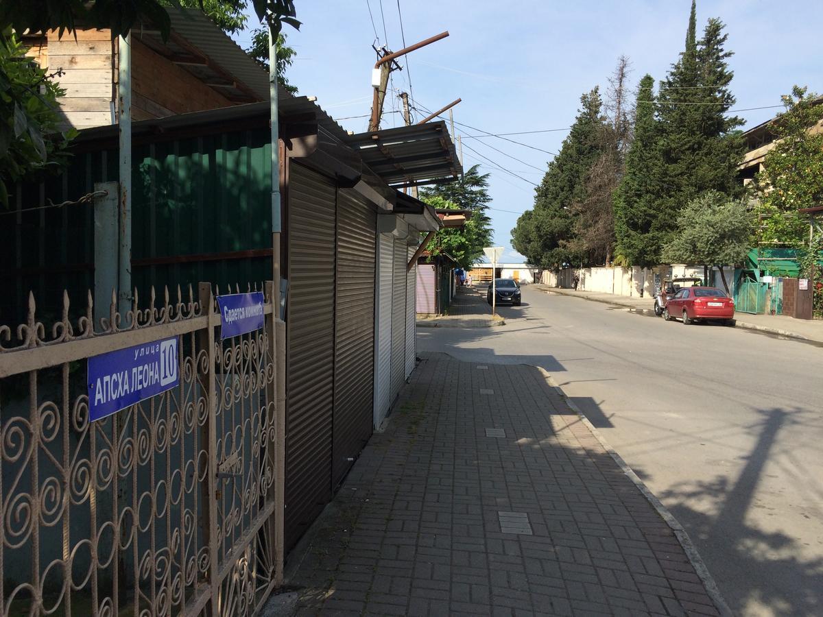 Частный Дом У Моря Gagra Exterior photo