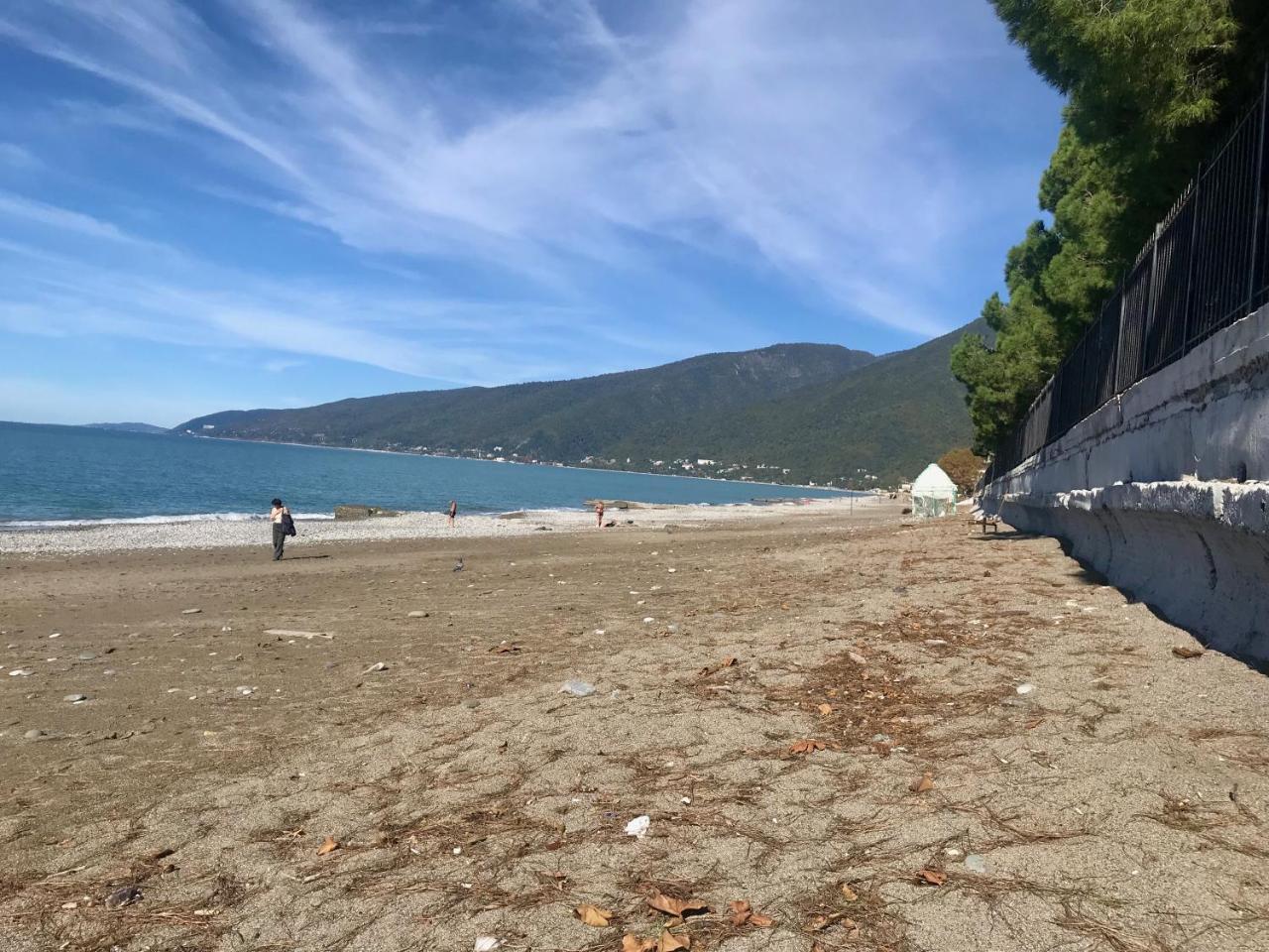 Частный Дом У Моря Gagra Exterior photo